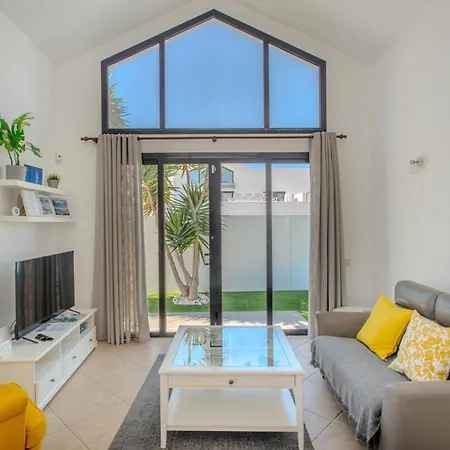 别墅 Orcades Close To Town Center Pool & A/c *