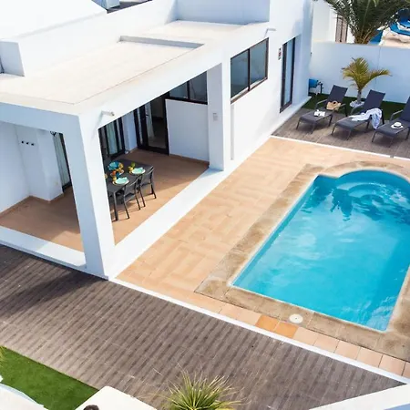 Orcades Close To Town Center Pool & A/c * פלאיה בלנקה