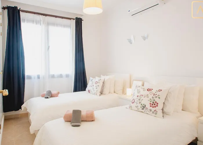 Willa Orcades Close To Town Center Pool & A/c *