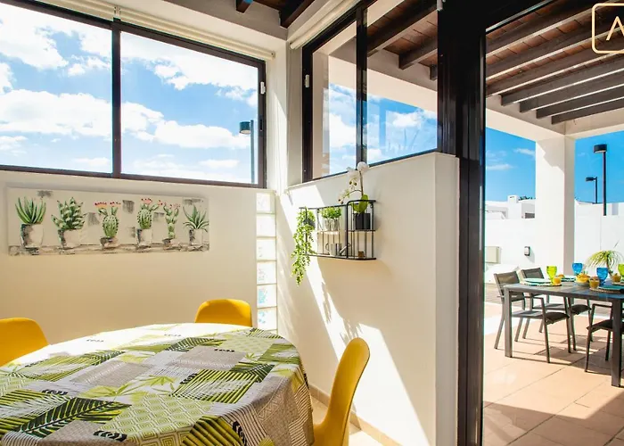 Willa Orcades Close To Town Center Pool & A/c Playa Blanca (Lanzarote)