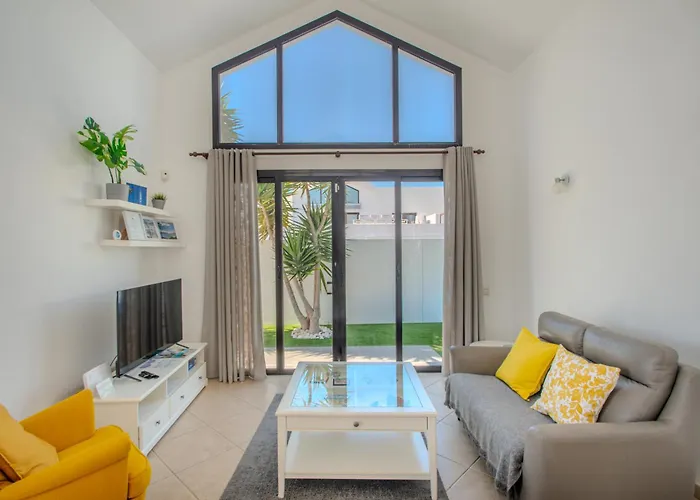 Willa Orcades Close To Town Center Pool & A/c *