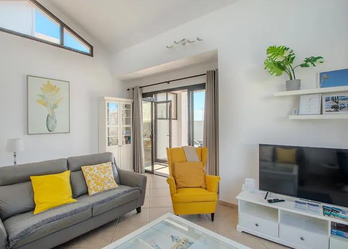 Willa Orcades Close To Town Center Pool & A/c *