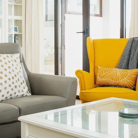 Orcades Close To Town Center Pool & A/c * Playa Blanca (Lanzarote)