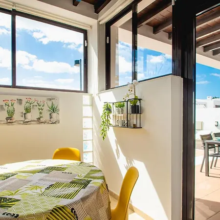 Villa Orcades Close To Town Center Pool & A/c Playa Blanca (Lanzarote)